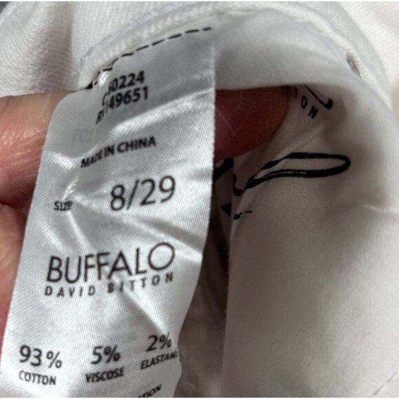 Buffalo‎ David Bitton Womens White Distressed Mid Rise Bermuda Jean Shorts 8/29 - Picture 7 of 8